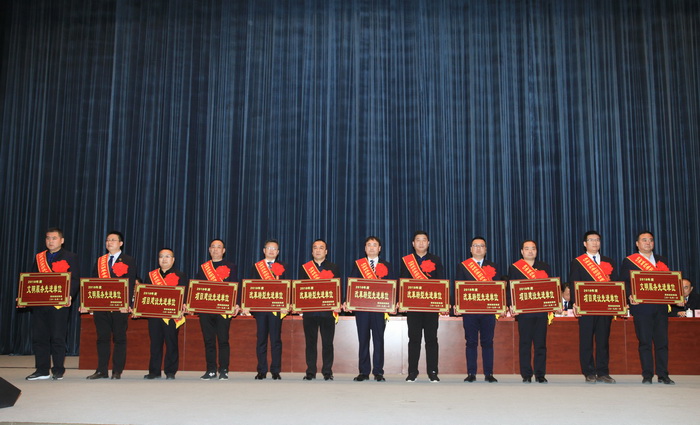 2ĸD(zhun)(xing)ĿO(sh)(w)M(jn)λ.jpg